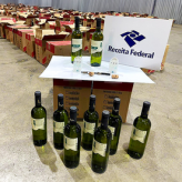Receita Federal apreende cocaína diluída em vinho